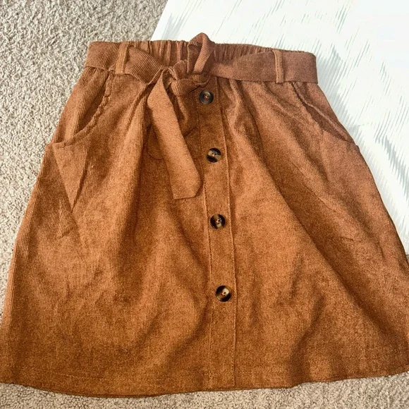 🦄 5 items for $15 🦄 SHEIN girls skirt & top - Picture 2 of 9